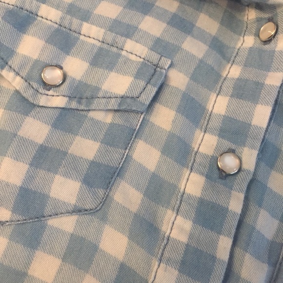 Button Down Tie Knotted Checked Long Sleeve Top - Picture 6 of 10